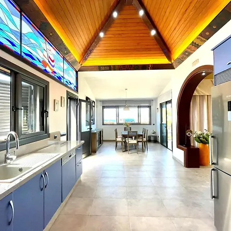 Anais Luxury By Interhome *