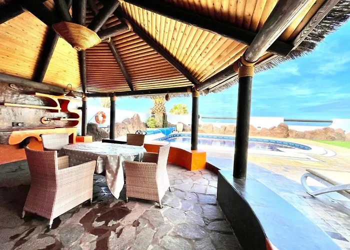 بيت للعطل Anais Luxury By Interhome أذيخي