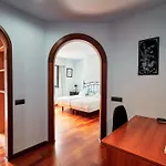 Anais Luxury By Interhome Nyaraló *