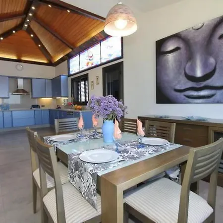 Anais Luxury By Interhome *